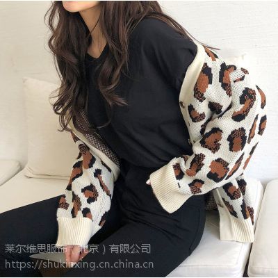 谷可深圳 品牌女裝尾貨批發新標桿，黑色休閑褲引領折扣潮流